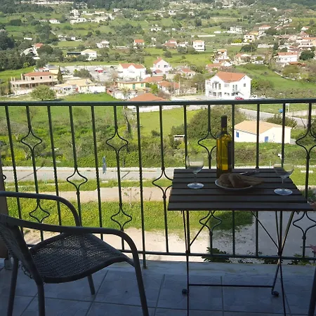 Myrtos Apartman *
