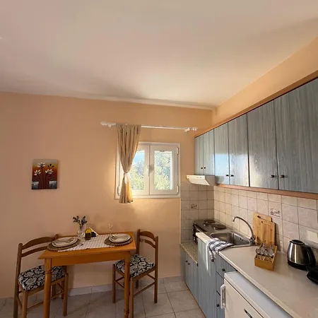 Myrtos Apartmán *
